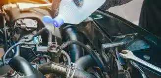 تعویض آب رادیاتور ماشین