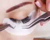 کاشت و اکستنشن مژه