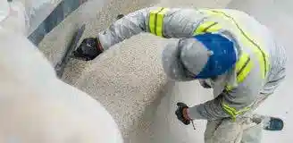 آب بندی استخر