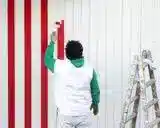 نقاشی درب حیاط ساختمان