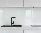 شیشه بین کابینتی